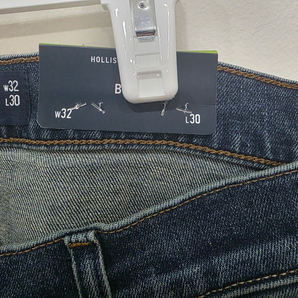 Hollister EpicFlex BootcutJeans Mens 32x30 Dark Wash Blue Denim 331-380-1400-278 - Picture 4 of 9